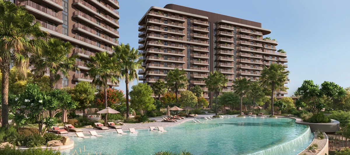 Residences & Pool